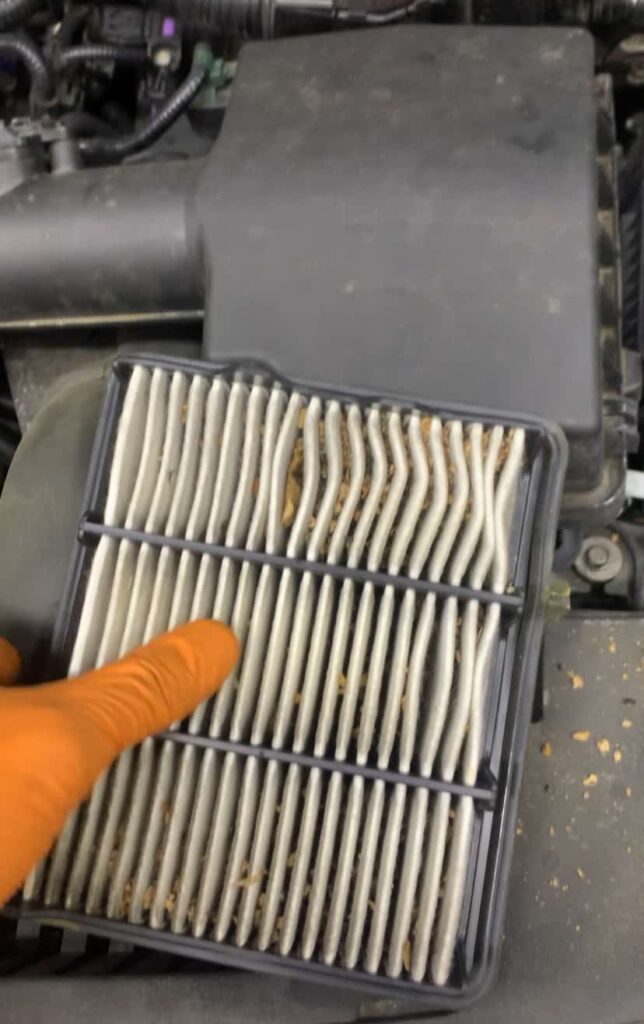 DIRTY ENGINE AIR FILTER