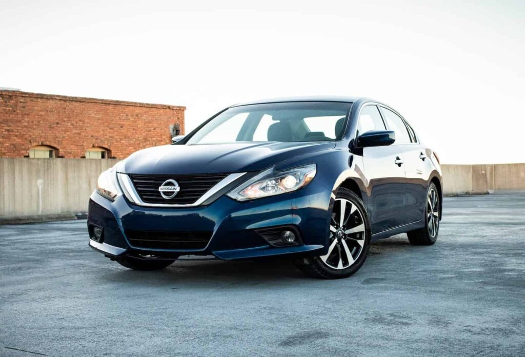 NISSAN ALTIMA OIL LIGHT RESET