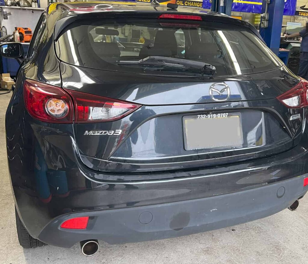 2016 MAZDA 3 OIL LIGHT